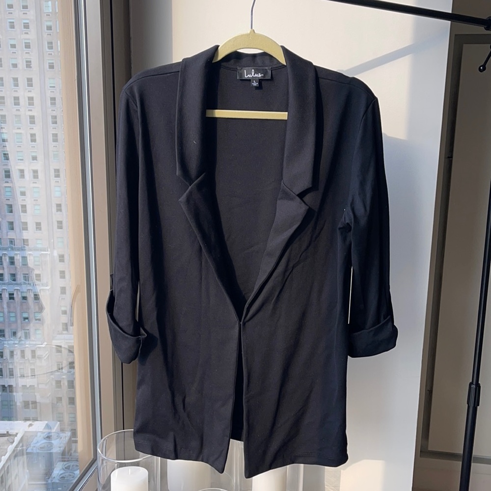 NWT - Lulu’s Cuffed Black Boyfriend Blazer - L